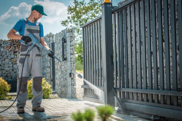 Best Dumpster Area Cleaning  in Three Rivers, TX