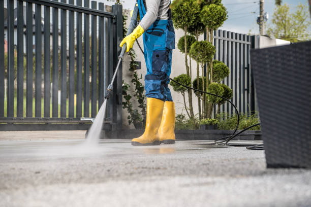 Playground Equipment Cleaning in Three Rivers, TX